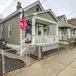 3 Mi To Dtwn Cincinnati Home With Small-Town Charm
