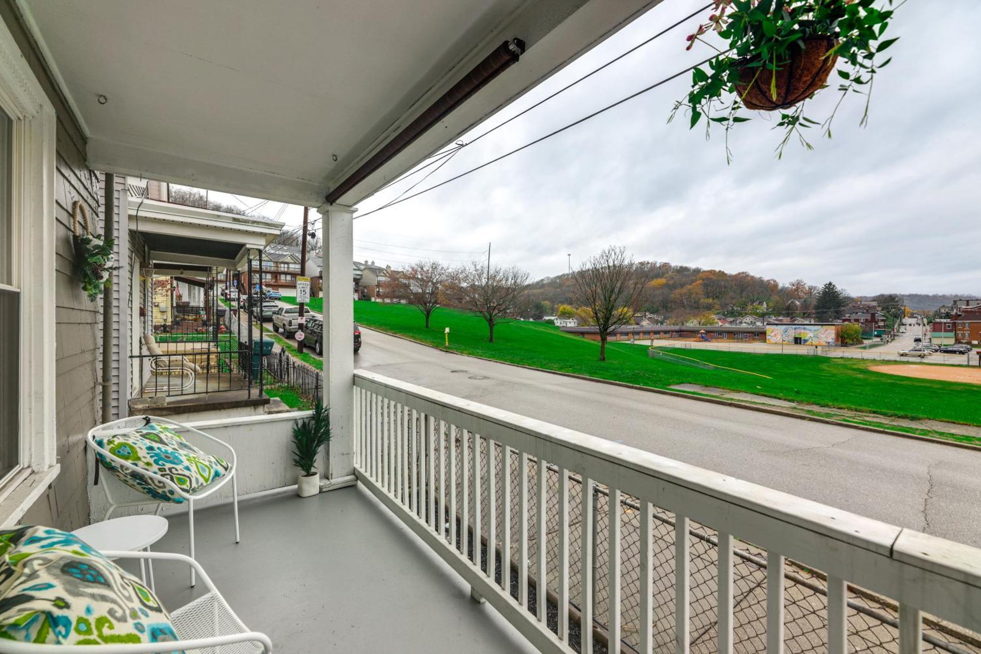 Holiday home 3 Mi To Dtwn Cincinnati With Small-town Charm Covington